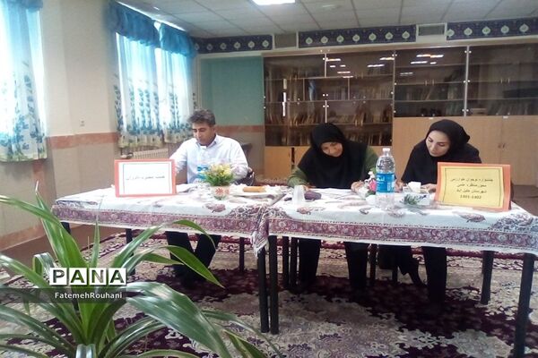 برگزاری مناظره علمی جشنواره نوجوان خوارزمی در شهرستان خلیل آباد