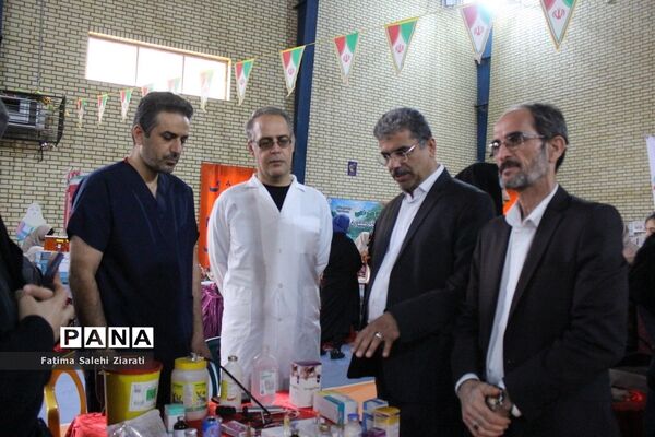 افتتاح نمایشگاه مشاغل در بوشهر