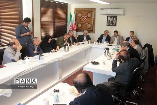 دیدار سرپرست وزارت آموزش و پرورش با مجمع خیرین کشور