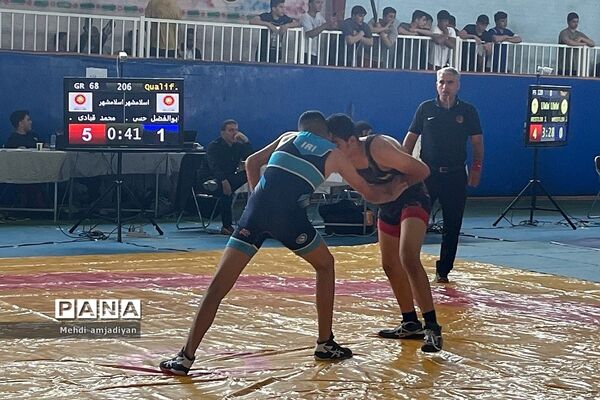 مسابقات کشتی فرنگی نونهالان شهرستان‌های استان تهران در بهارستان۲