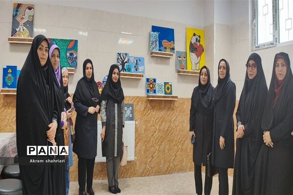 بازدید مشاوران مدارس ملارد از هنرستان کار دانش کبری زرگران