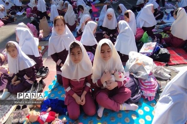 اردوی درون مدرسه‌ای در دبستان شهید اکبرلو  پاکدشت
