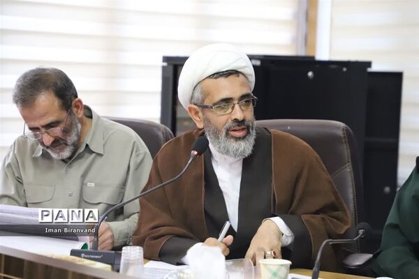 جلسه ستاد کنگره ملی ۶۵۴۴ شهید استان لرستان