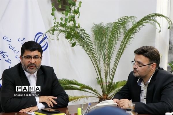 نشست خبری آموزش و پرورش منطقه تبادکان با خبرنگاران پانا