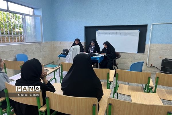 مسابقات قرآن و معارف اسلامی دانش‌آموزان ابتدایی ناحیه یک یزد