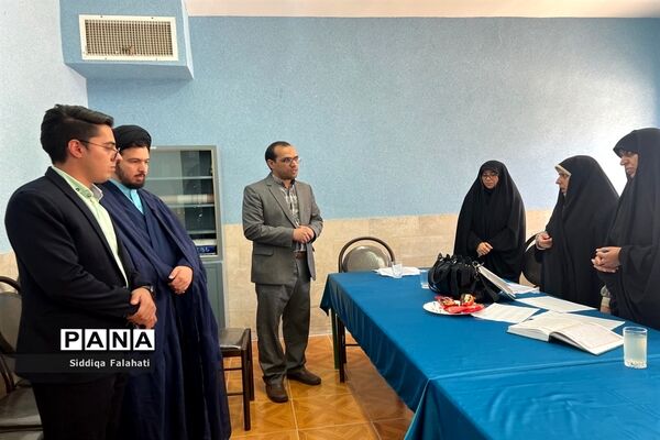 مسابقات قرآن و معارف اسلامی دانش‌آموزان ابتدایی ناحیه یک یزد