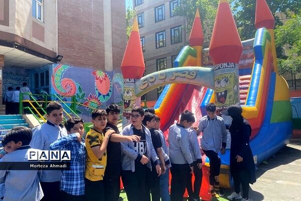 اردوی درون مدرسه‌ای و افتتاح 2 اتاق بازی و بهداشت مدرسه علی اکبر طالبی شهرری