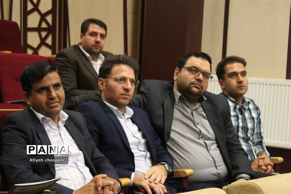 ویژه برنامه روز جهانی «مشاور و روان شناس» در دبیرستان هفتم تیر