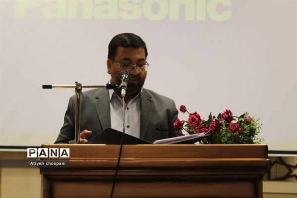 ویژه برنامه روز جهانی «مشاور و روان شناس» در دبیرستان هفتم تیر