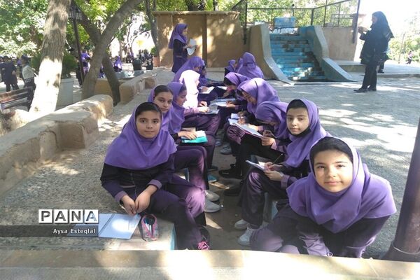 برگزاری اردوی فرهنگی و تربیتی دختران دبستان معارف 6 ناحیه 3 شیراز