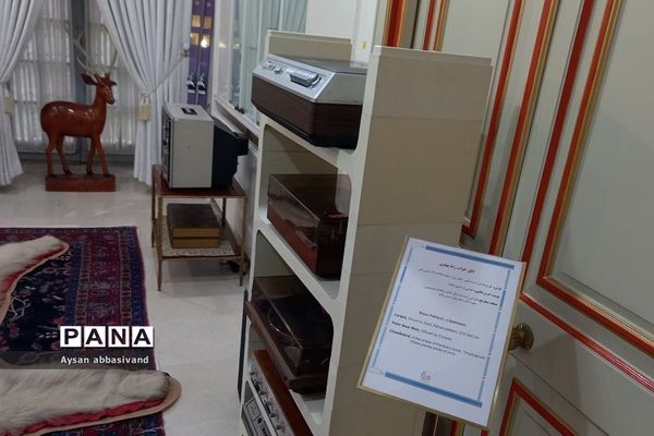 اردوی تفریحی دانش‌آموزان دبیرستان غیردولتی حدیث مهر قرچک به کاخ نیاوران