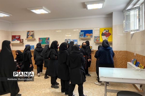 بازدید دانش‌‌‌آموزان مدرسه مهلا ملارد از هنرستان کبری زرگران به‌مناسبت هفته مشاغل