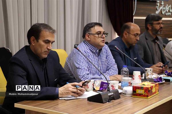 همایش فصلی مدیران و فرماندهان پایگاه‌‌های کانون‌های بسیج فرهنگیان آذربایجان شرقی