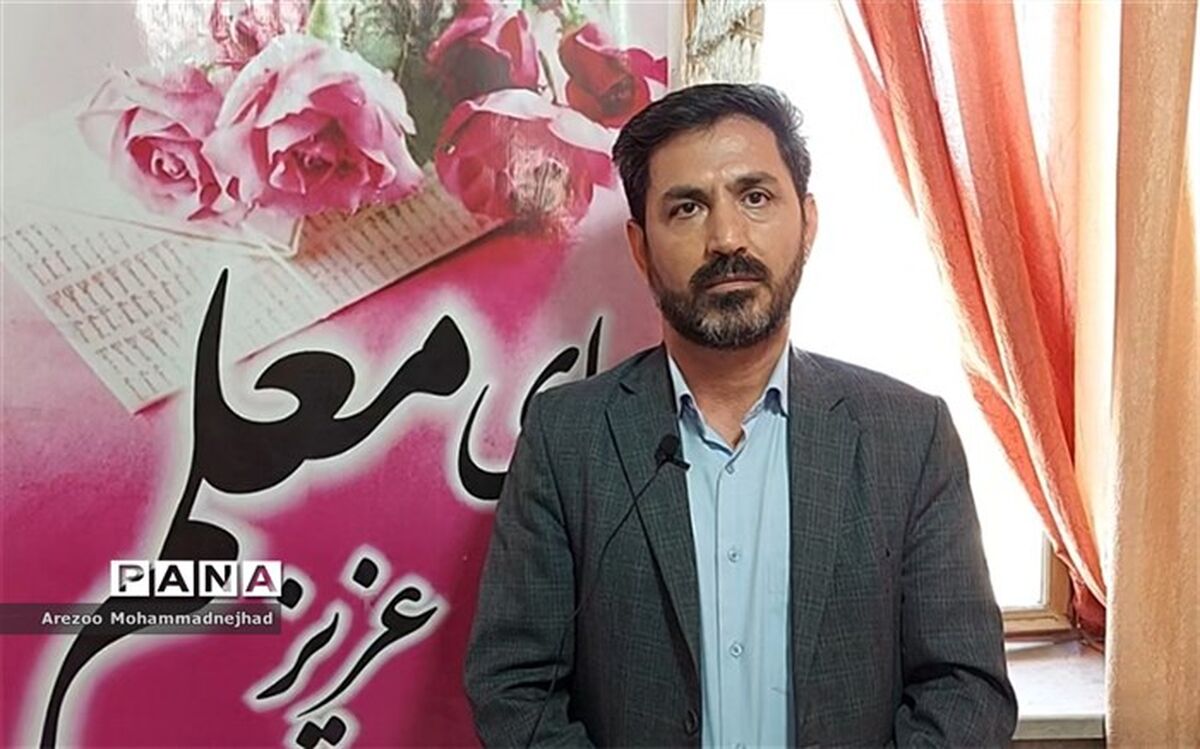 برنامه‌های گرامیداشت مقام معلم در شهرستان قرچک