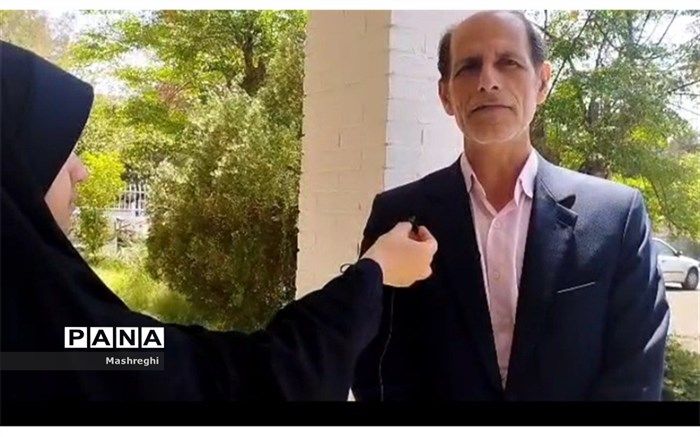 حضور مدیرکل آموزش و پرورش استان اصفهان در دبیرستان استعدادهای درخشان شهیدبهشتی کاشان/ فیلم