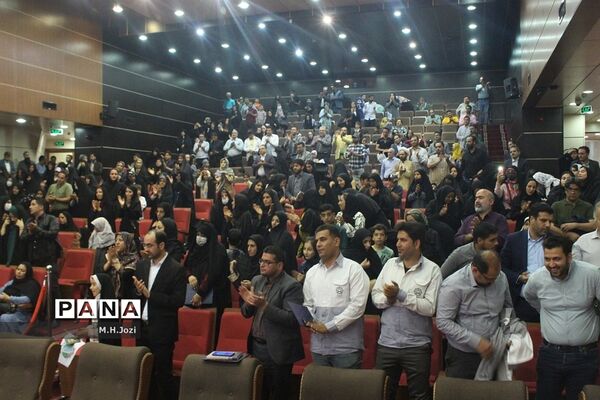 مراسم تجلیل از همیاران بازیافت قم