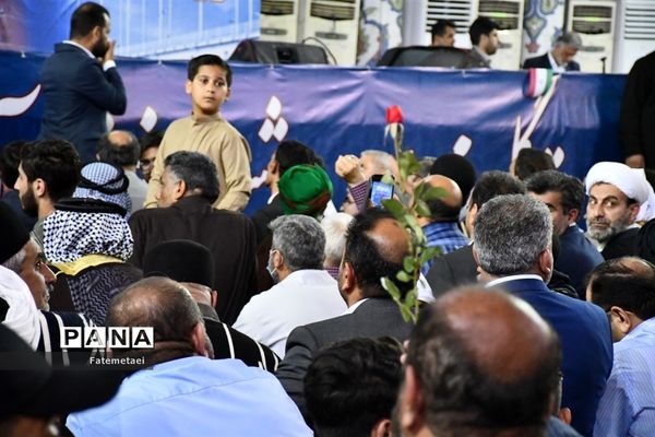 حضور پرشور مردم ولایتمدار استان خوزستان در دیدار با رئیس  جمهور