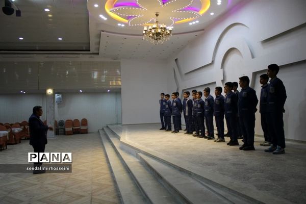 برگزاری مسابقات سرود مدارس پسرانه در ابرکوه