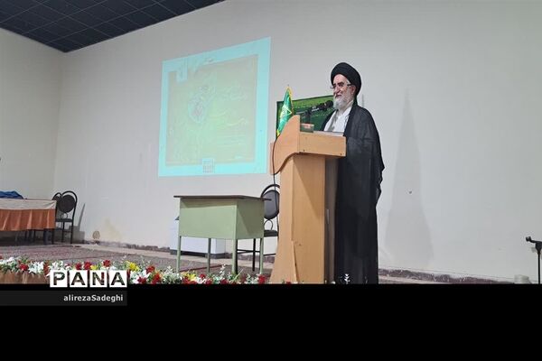 اختتامیه یازدهمین دوره جشنواره مدرسه انقلاب در ابرکوه