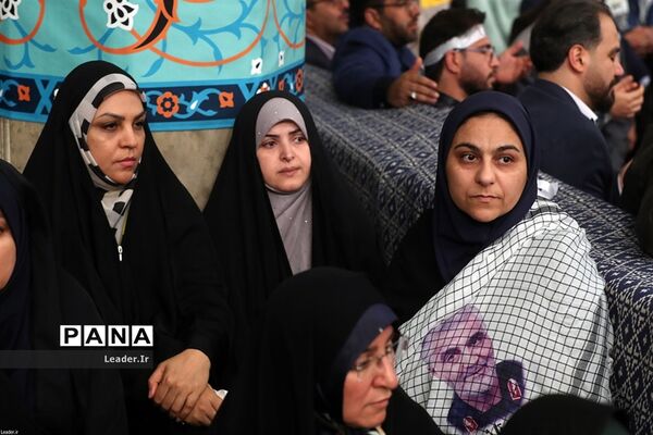 دیدار جمعی از کارگران سراسر کشور با مقام معظم رهبری