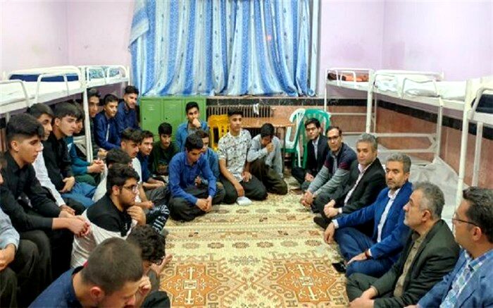 مدارس شبانه‌روزی نمونه دولتی، یک فرصت مهم برای مناطق کمتربرخوردار هستند