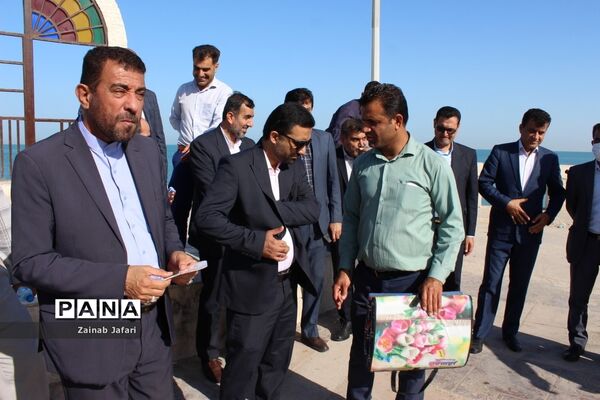 همایش پیاده‌روی و مسابقات ورزشی کارمندان در بوشهر