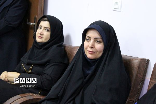 افتتاحیه نمایشگاه استانی درس فرهنگ و هنر در بوشهر