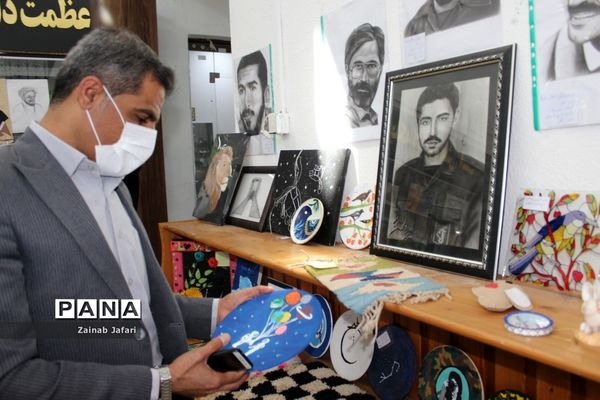 افتتاحیه نمایشگاه استانی درس فرهنگ و هنر در بوشهر