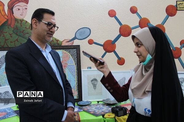 افتتاحیه نمایشگاه استانی درس فرهنگ و هنر در بوشهر