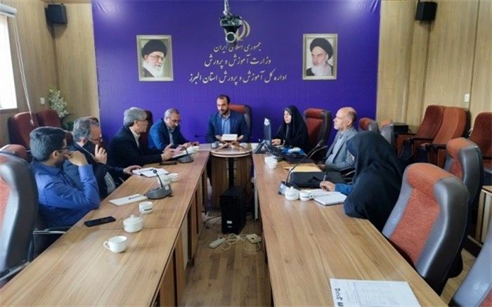 پیگیری مناطق و نواحی در پرداخت منظم بیمه آموزش‌دهندگان توسط موسسات