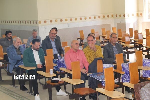 مراسم بزرگداشت روز مشاوردرآموزش و پرورش ناحیه 2 شهرری