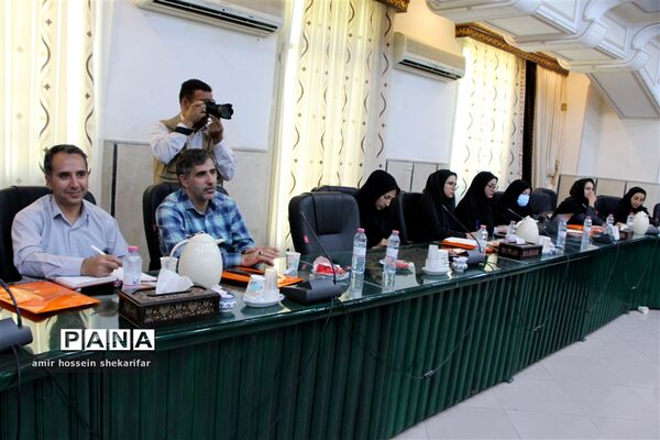 نشست خبری مدیر کل آموزش و پرورش استان یزد با اصحاب‌ رسانه