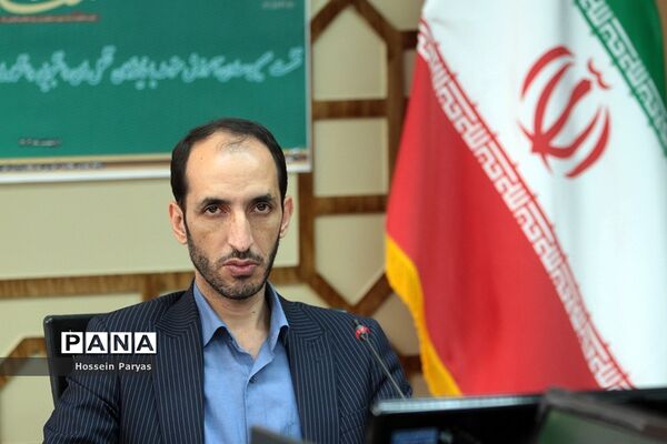 نشست صمیمی معاون آموزش متوسطه با نمایندگان تشکل‌های دانشجویی دانشگاه‌های فرهنگیان و تربیت دبیر شهید رجایی