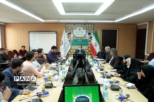 نشست صمیمی معاون آموزش متوسطه با نمایندگان تشکل‌های دانشجویی دانشگاه‌های فرهنگیان و تربیت دبیر شهید رجایی