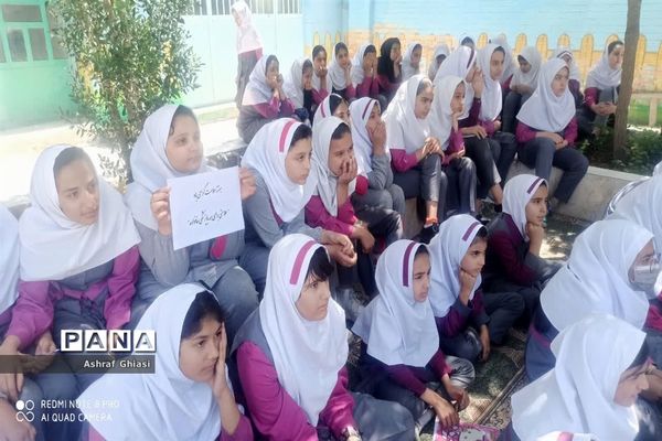 برنامه های هفته سلامت درمدرسه حضرت زینب(س) خاتم