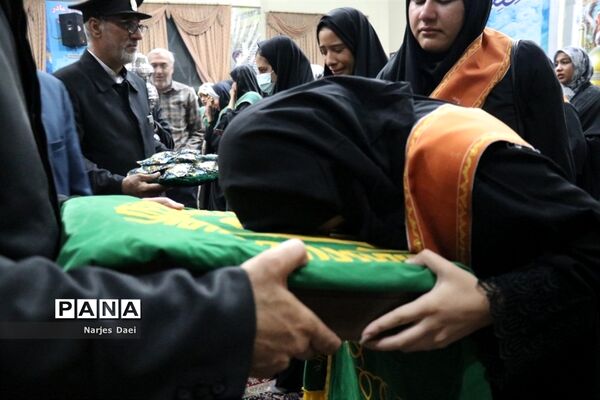 مراسم وداع اردوی زیارت اولی‌ها در مشهد مقدس