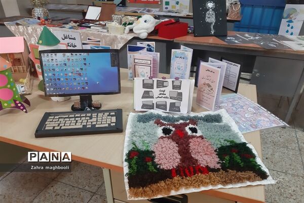 برپایی نمایشگاه معرفی مشاغل خانگی در مدرسه مهربانان ملارد