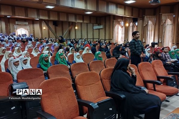 جشنواره سرود دانش‌آموزی آوای اردیبهشت ناحیه 3 شیراز