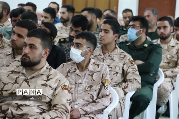 دیدار نماینده ولی فقیه با فرماندهان سپاه خراسان جنوبی به‌مناسبت روز عقیدتی سیاسی