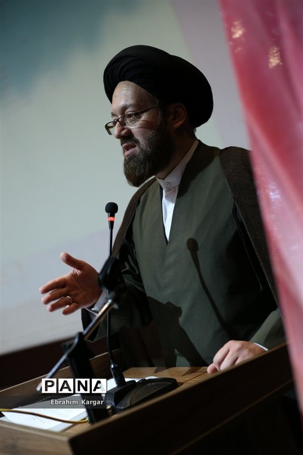 کارگاه آموزشی و توانمندسازی معاونان پرورشی در منطقه 5