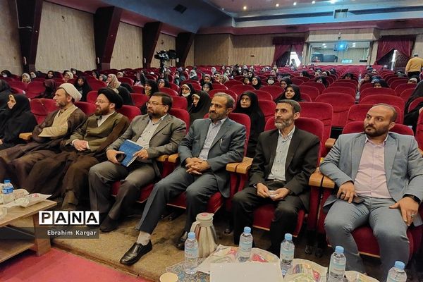 کارگاه آموزشی و توانمندسازی معاونان پرورشی در منطقه 5