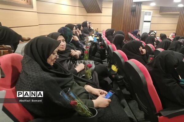 همایش روز «روانشناس» در قم
