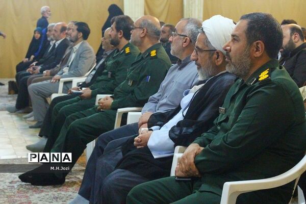 مراسم بزرگداشت روز معلم در حرم حضرت معصومه (س)