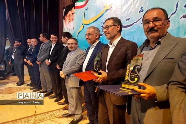پاسداشت روز معلم در آباده