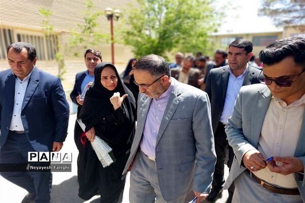 پاسداشت روز معلم در آباده