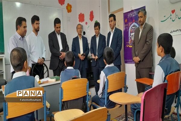 برگزاری مسابقات قرآن عترت و نمازدر خلیل‌آباد