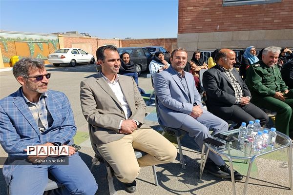 آیین سپاس معلم در آموزشگاه فرزانگان ملارد