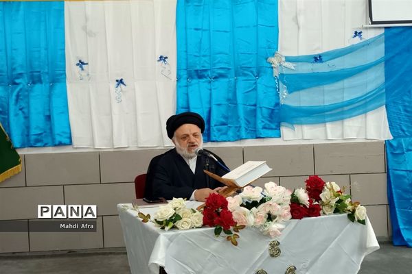 نواخته شدن زنگ سپاس معلم در مدارس شهرستان بهبهان