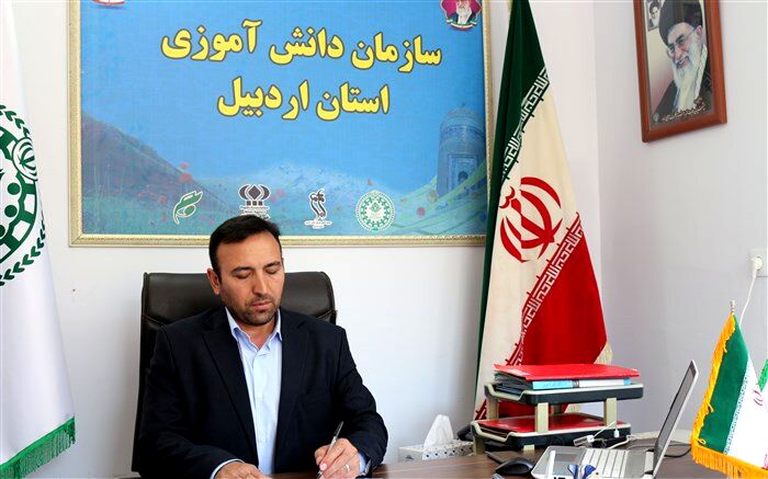 در مقابل این همه عظمت و شکوه شما ما را نه توان سپاس است و نه کلام وصف