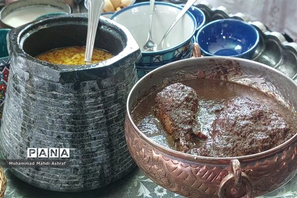 جشنواره غذای محلی در روستای هماباد نایین